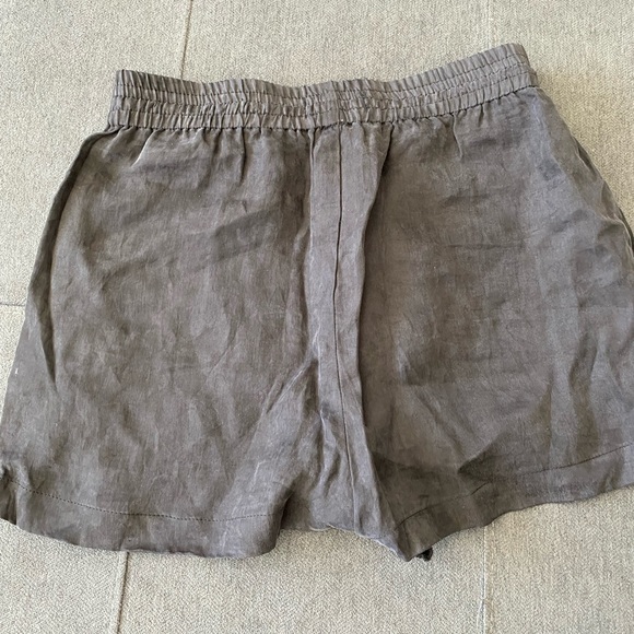High waisted Zara black shorts with drawstring SMALL - Picture 4 of 4